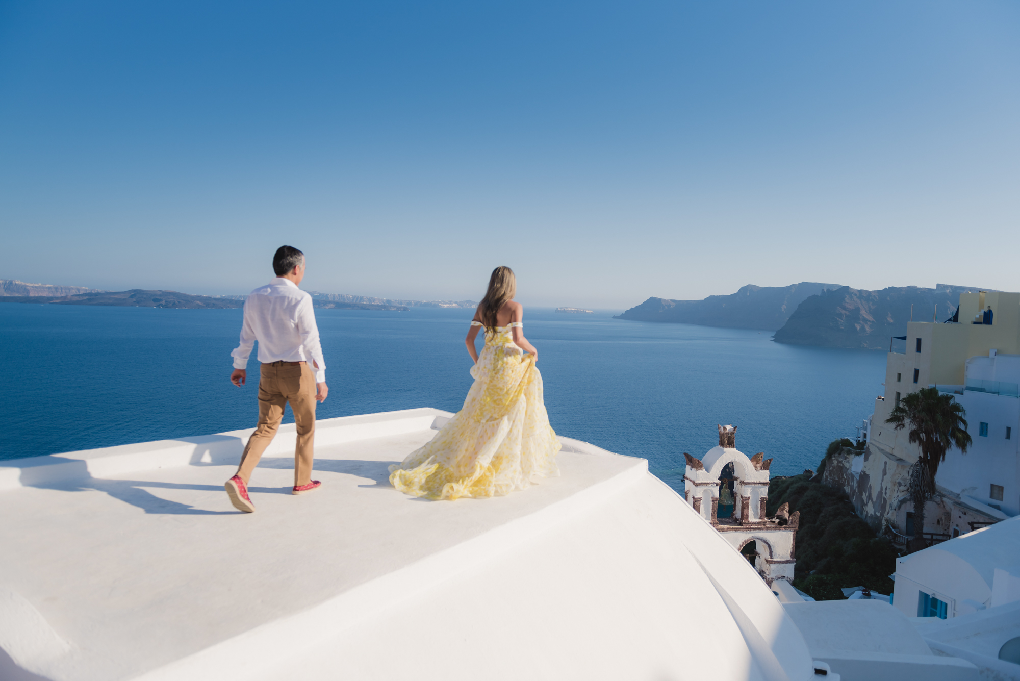 Columbian couple photoshoot in Santorini – SANTORINI PHOTOGRAPHER ANNA ...